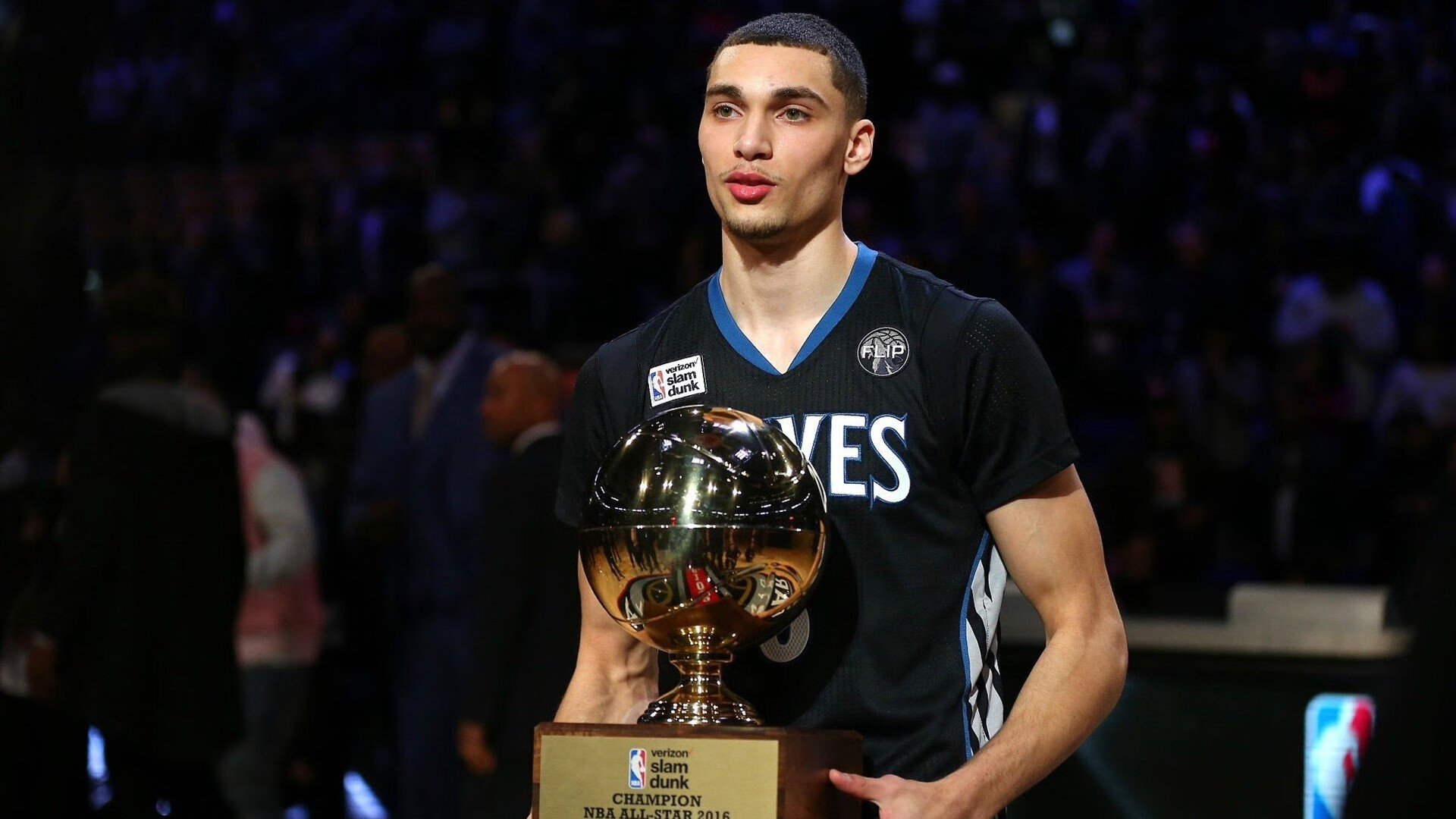 kaiyun体育-未来“足球皇者”走上巅峰，谁问鼎？，未来足球天王